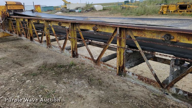 image for item DZ6619 Gomaco RC240-24 bridge conveyor