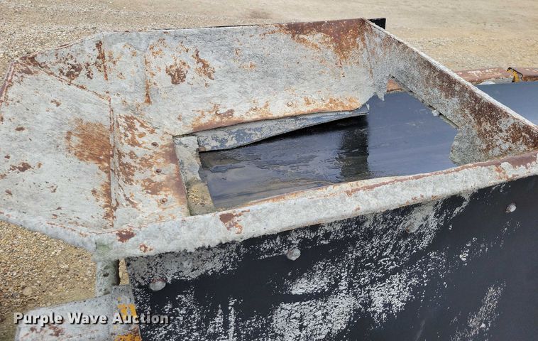 image for item DZ6619 Gomaco RC240-24 bridge conveyor