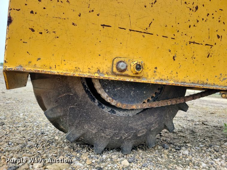 image for item DZ6619 Gomaco RC240-24 bridge conveyor