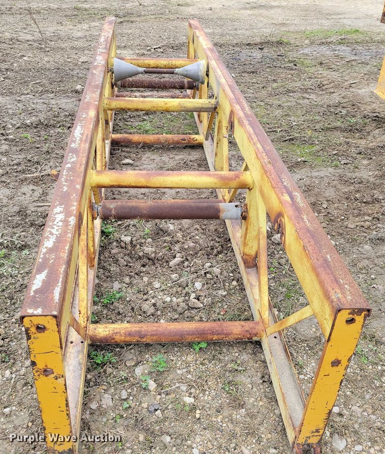 image for item DZ6619 Gomaco RC240-24 bridge conveyor