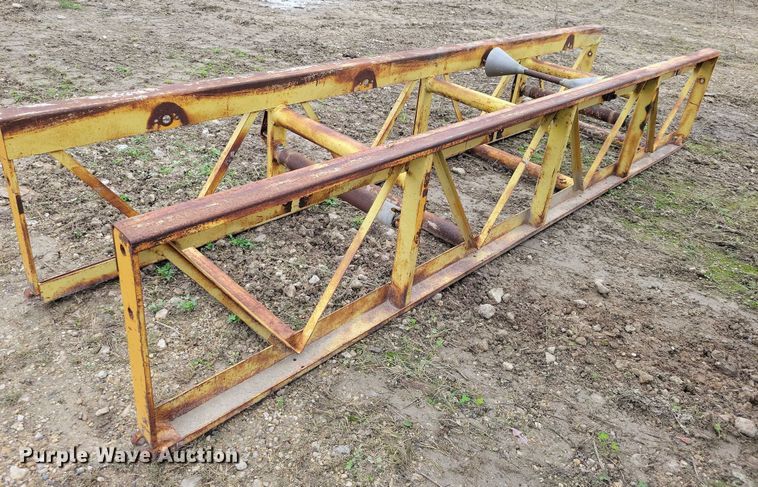 image for item DZ6619 Gomaco RC240-24 bridge conveyor