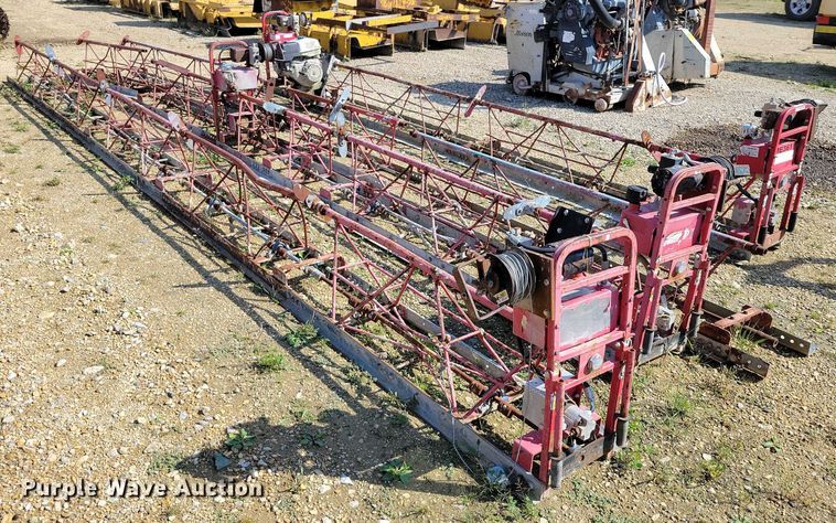 image for item DZ6628 (4) power screeds