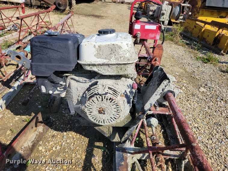 image for item DZ6628 (4) power screeds