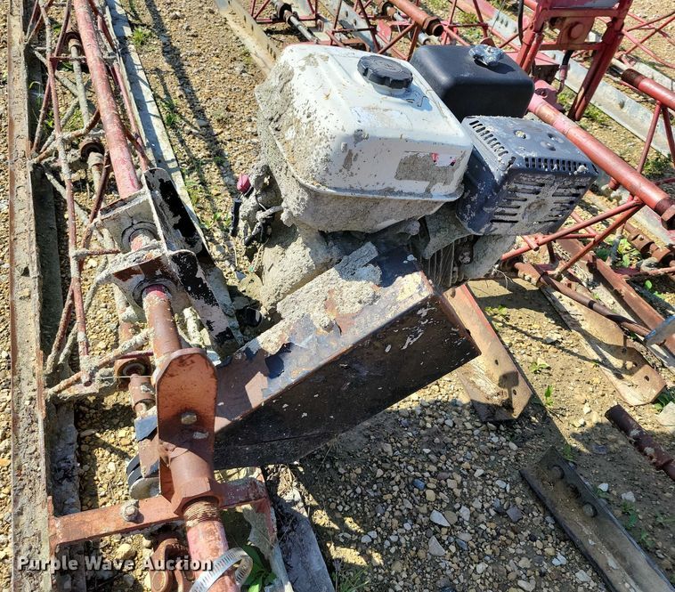 image for item DZ6628 (4) power screeds