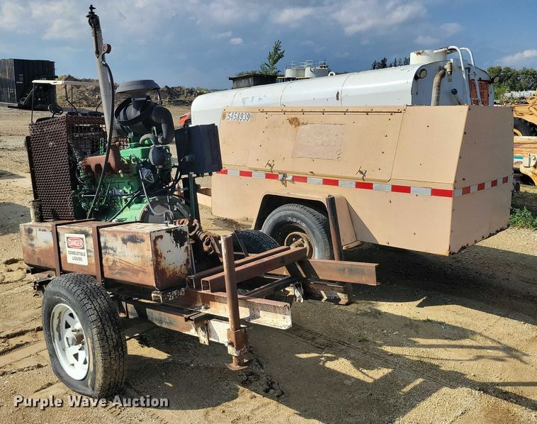 image for item DZ6635 1989 Le Roi Dresser air compressor