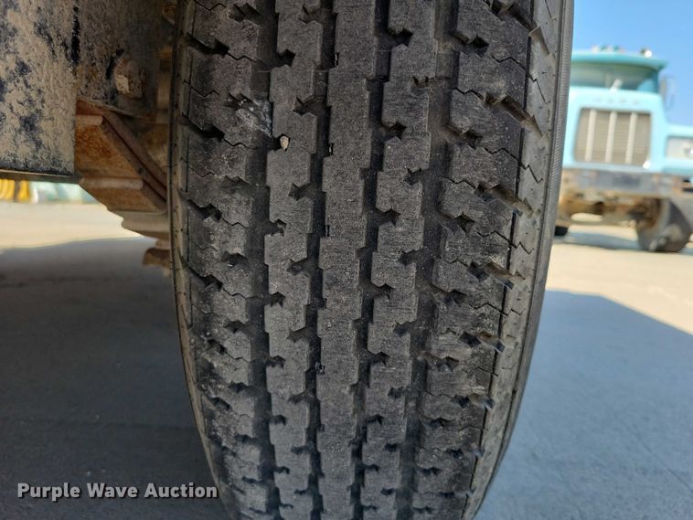 image for item DZ6703 2019 H & H equipment trailer