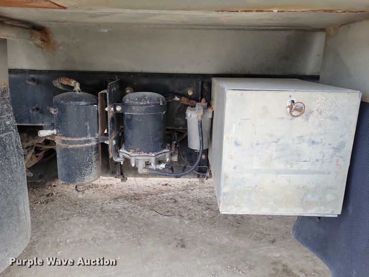 image for item DZ6708 2000 Mack RB688S dump truck