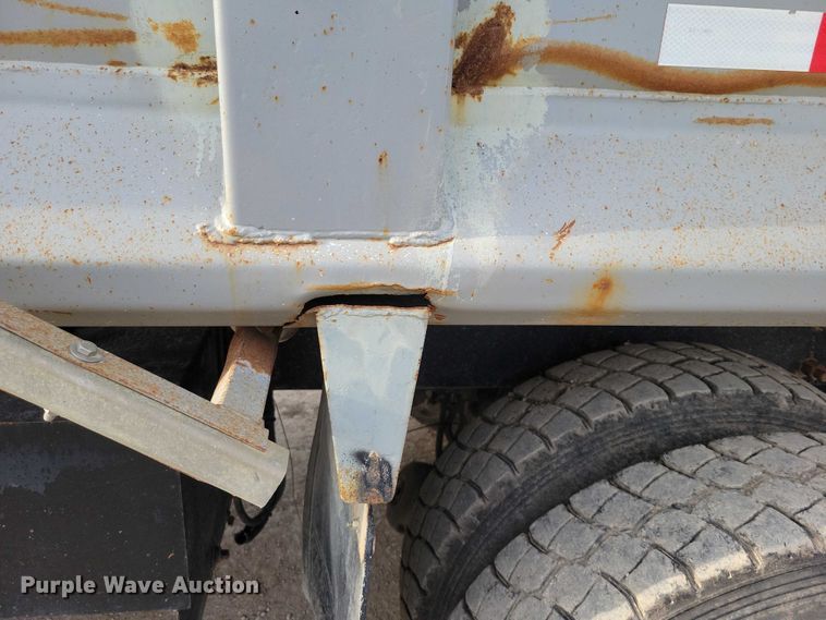 image for item DZ6708 2000 Mack RB688S dump truck