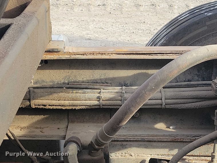 image for item DZ6708 2000 Mack RB688S dump truck