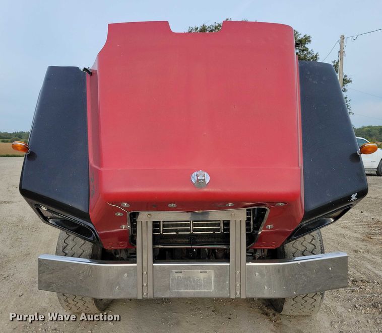 image for item DZ6708 2000 Mack RB688S dump truck