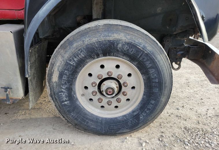 image for item DZ6708 2000 Mack RB688S dump truck