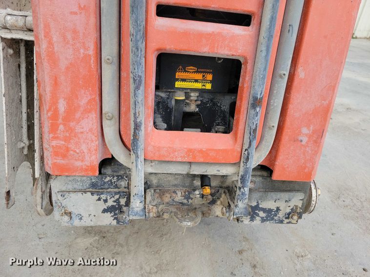 image for item DZ6722 2007 Husqvarna FS4800D concrete saw