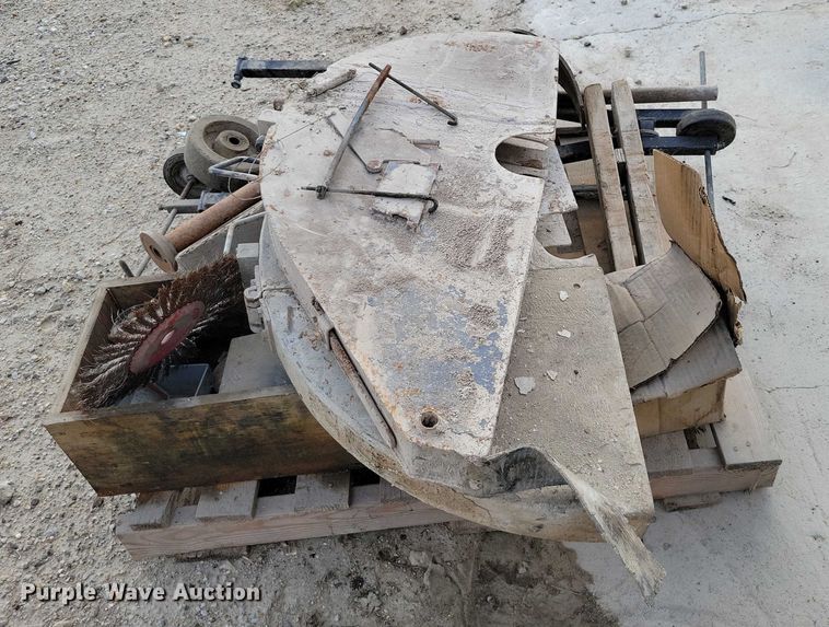 image for item DZ6723 2005 Dimas FS6600D concrete saw