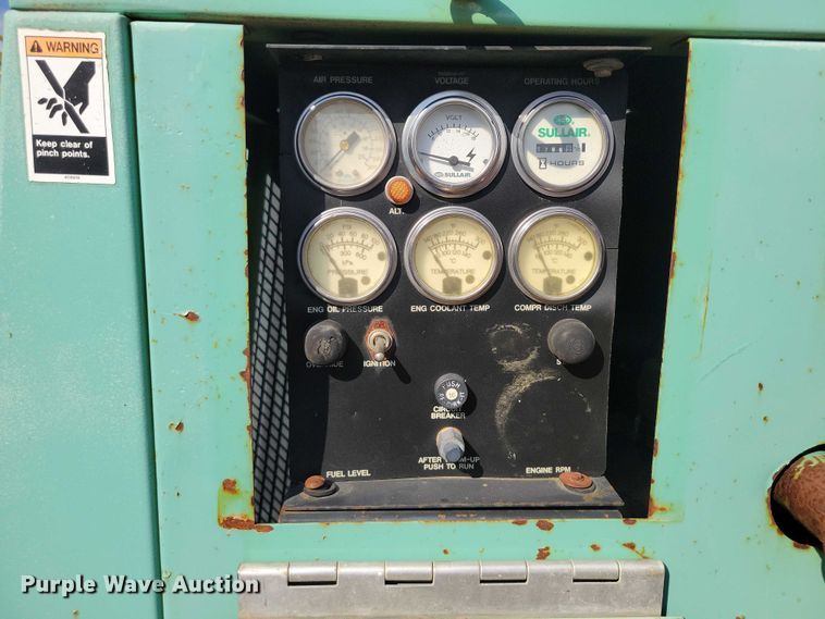 image for item DZ6724 Sullair 185 DPQ JD air compressor