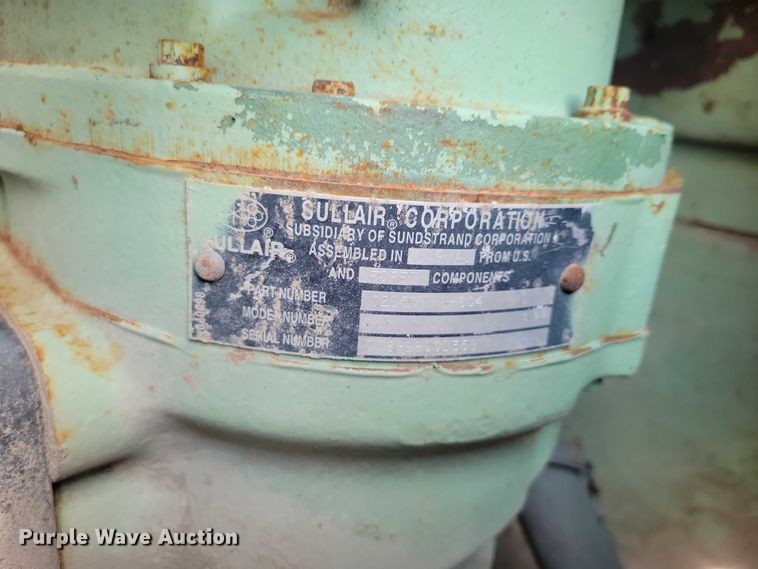 image for item DZ6724 Sullair 185 DPQ JD air compressor