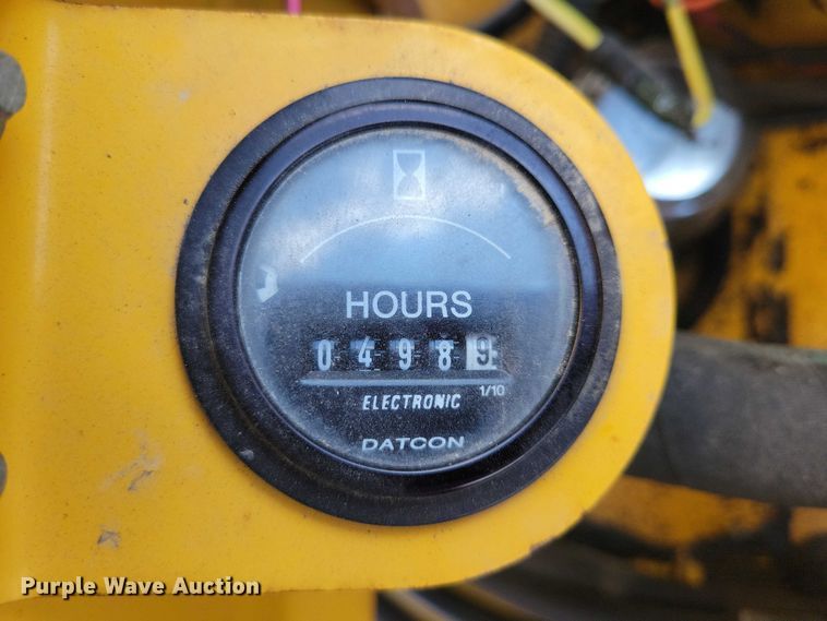 image for item DZ6725 Wacker Nuson RD880V double drum vibratory roller