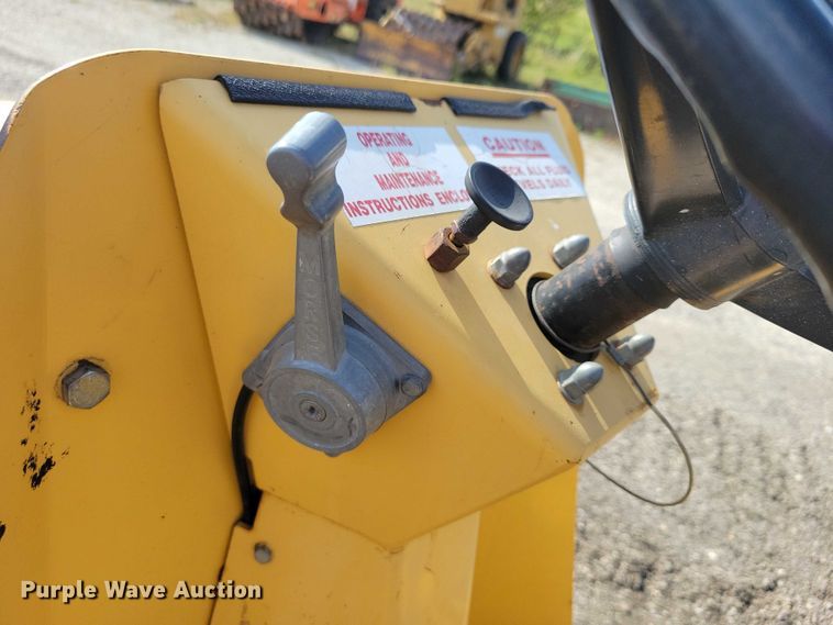 image for item DZ6725 Wacker Nuson RD880V double drum vibratory roller