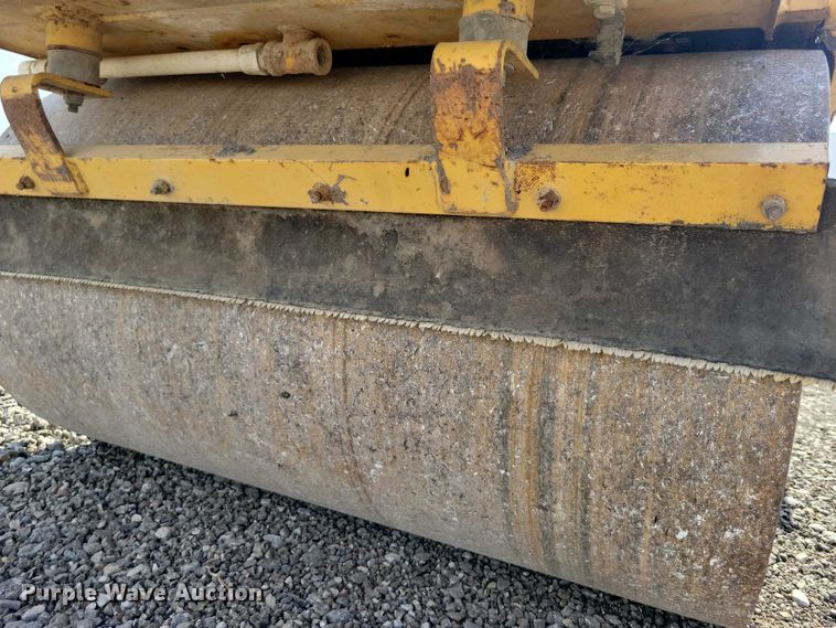 image for item DZ6725 Wacker Nuson RD880V double drum vibratory roller