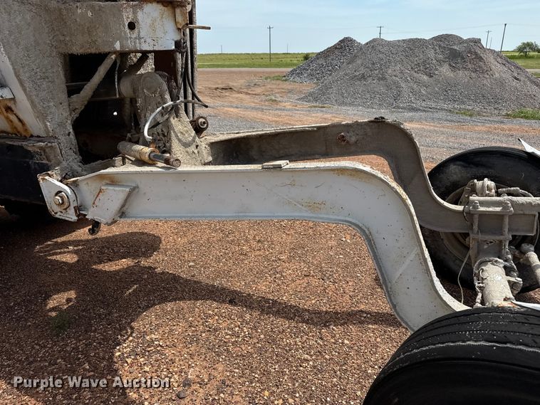 image for item DZ8830 1999 Mack RD690S ready mix truck