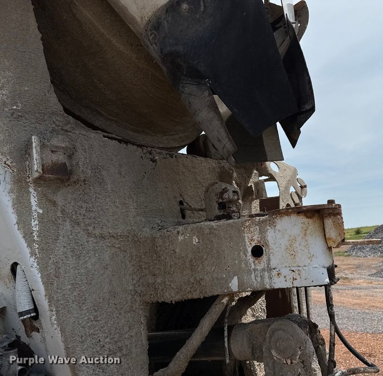 image for item DZ8830 1999 Mack RD690S ready mix truck