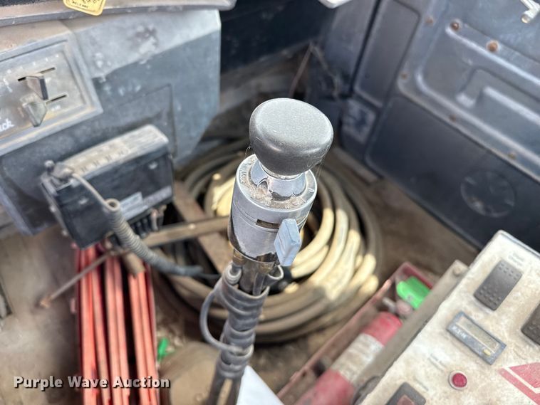 image for item DZ8830 1999 Mack RD690S ready mix truck