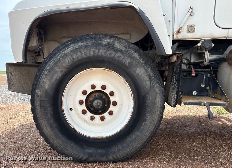 image for item DZ8830 1999 Mack RD690S ready mix truck