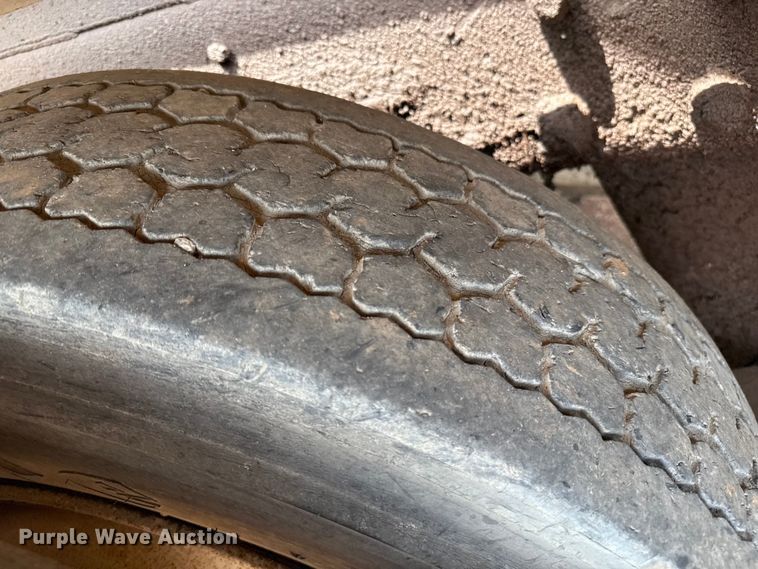 image for item DZ8830 1999 Mack RD690S ready mix truck