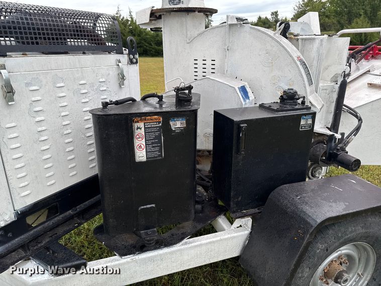 image for item EA1884 Altec DC1317 wood chipper