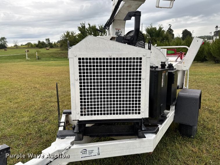 image for item EA1884 Altec DC1317 wood chipper