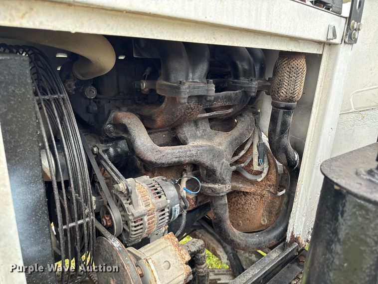 image for item EA1884 Altec DC1317 wood chipper