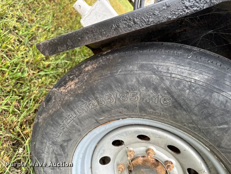 image for item EA1884 Altec DC1317 wood chipper