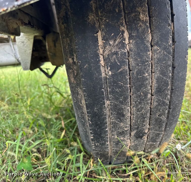 image for item EA1884 Altec DC1317 wood chipper