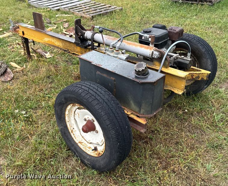 image for item EA1885 Log splitter