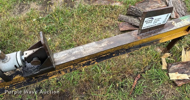 image for item EA1885 Log splitter