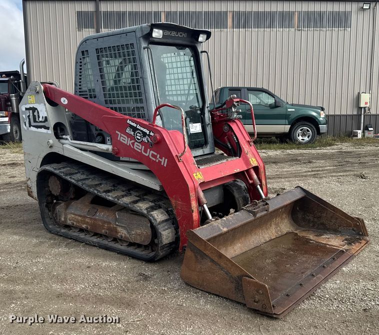 MINI CARGADOR SOBRE ORUGAS 2014 TAKEUCHI TL10