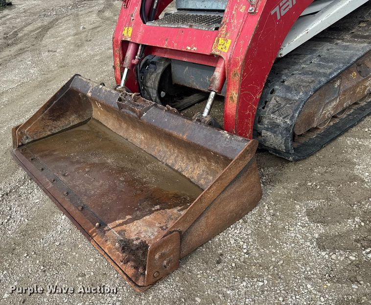 image for item EA1887 2014 Takeuchi TL10 tracked skid steer loader