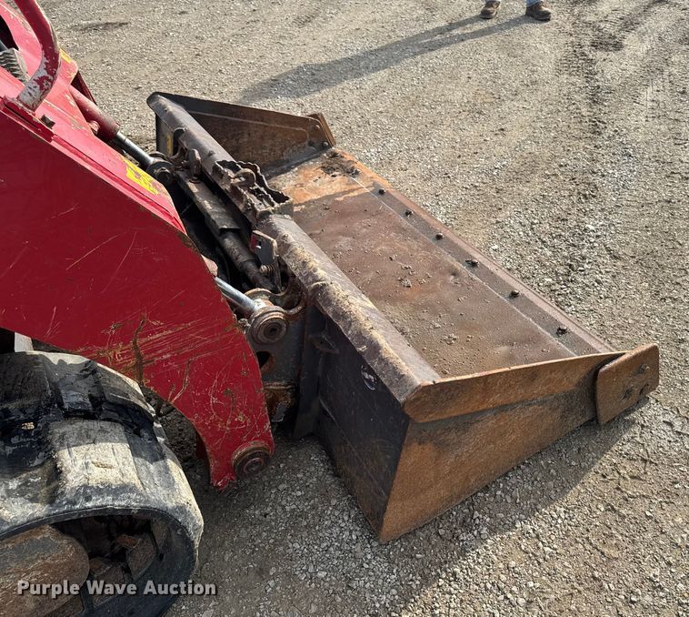 image for item EA1887 2014 Takeuchi TL10 tracked skid steer loader