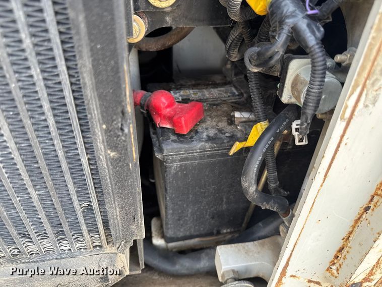 image for item EA1887 2014 Takeuchi TL10 tracked skid steer loader