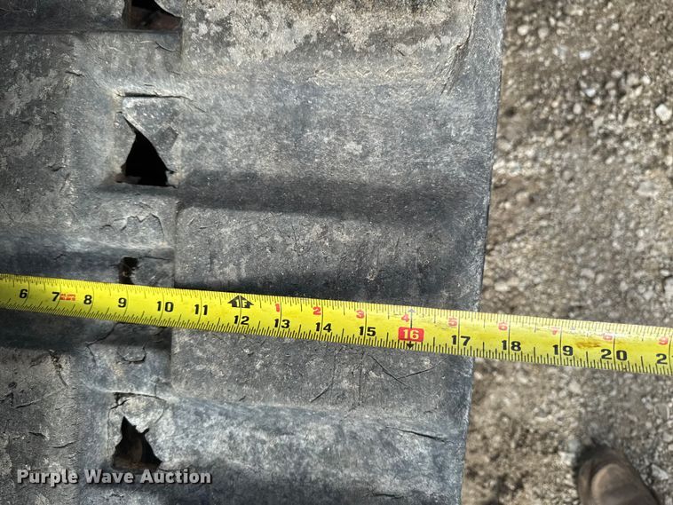 image for item EA1887 2014 Takeuchi TL10 tracked skid steer loader