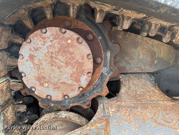 image for item EA1887 2014 Takeuchi TL10 tracked skid steer loader