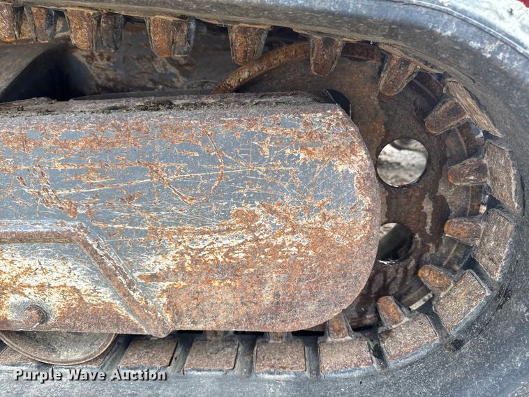 image for item EA1887 2014 Takeuchi TL10 tracked skid steer loader