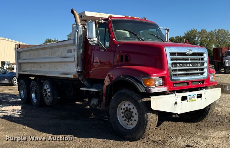 image for item EA1890 2004 Sterling Truck L9500 Series dump truck