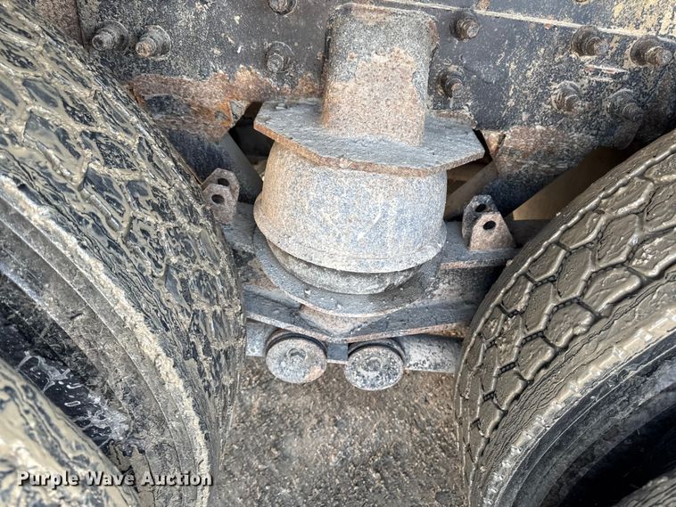 image for item EA1890 2004 Sterling Truck L9500 Series dump truck