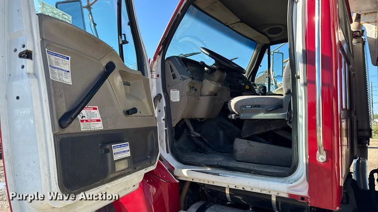 image for item EA1890 2004 Sterling Truck L9500 Series dump truck