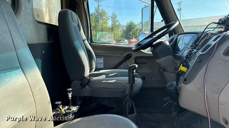 image for item EA1890 2004 Sterling Truck L9500 Series dump truck