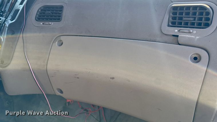 image for item EA1890 2004 Sterling Truck L9500 Series dump truck