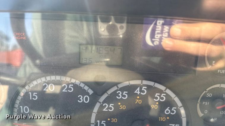 image for item EA1890 2004 Sterling Truck L9500 Series dump truck