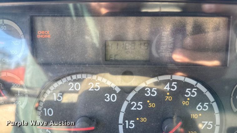 image for item EA1890 2004 Sterling Truck L9500 Series dump truck