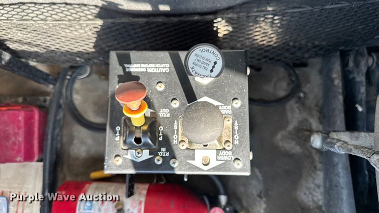 image for item EA1890 2004 Sterling Truck L9500 Series dump truck