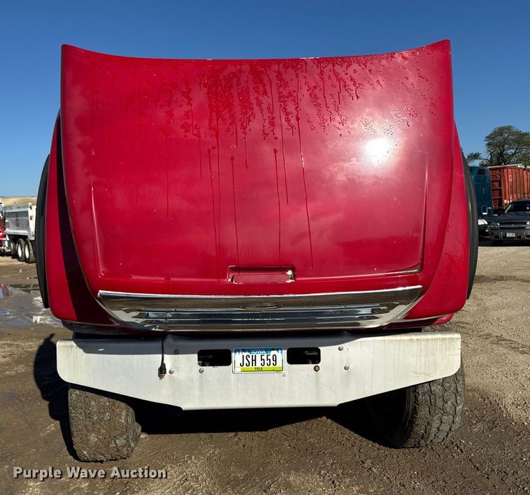 image for item EA1890 2004 Sterling Truck L9500 Series dump truck